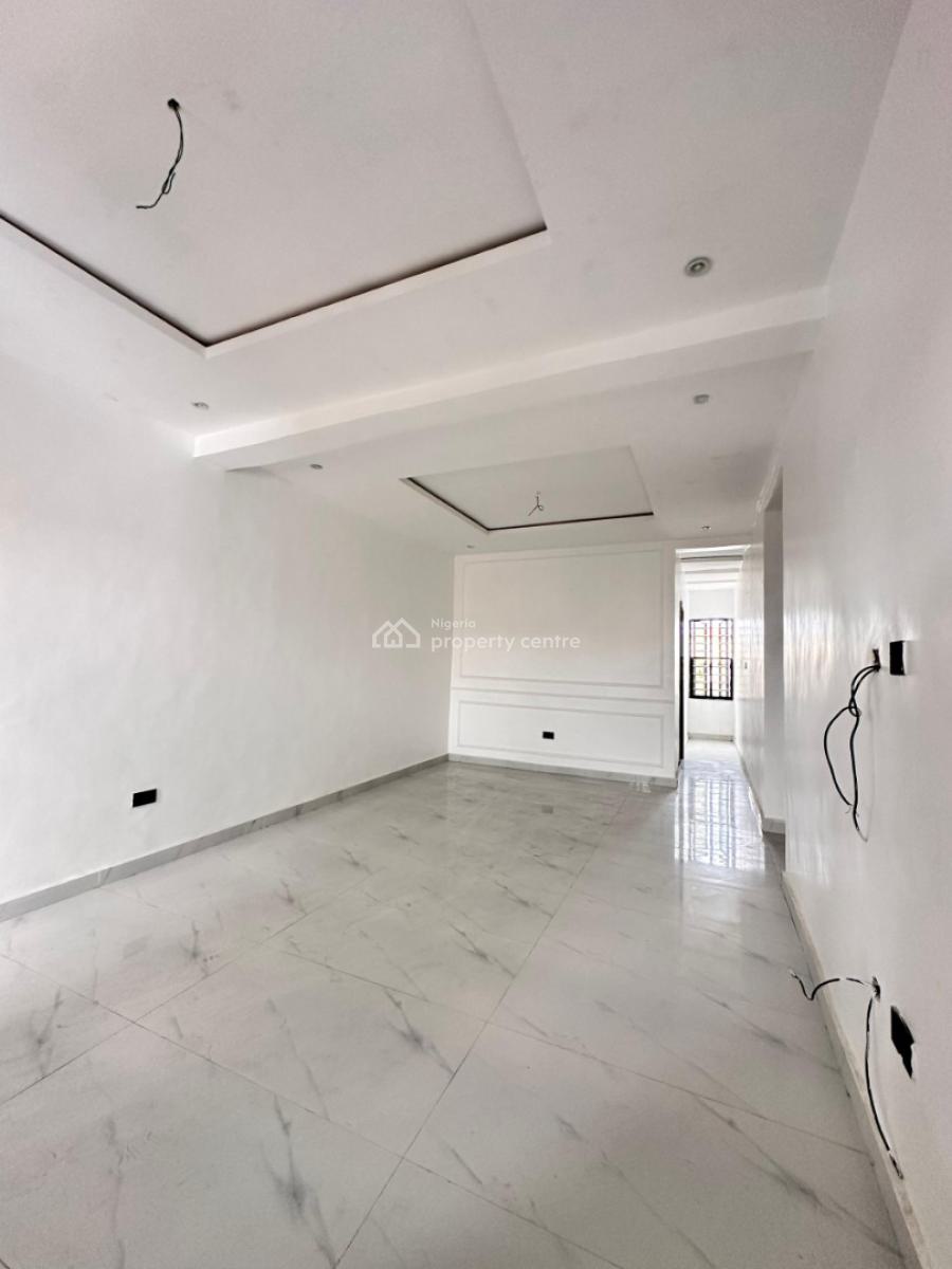 Beautifully Designed 2 Bedroom Apartment, Lekki, Lagos, Block of Flats for Sale