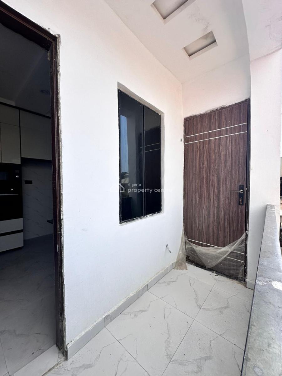 Beautifully Designed 2 Bedroom Apartment, Lekki, Lagos, Block of Flats for Sale