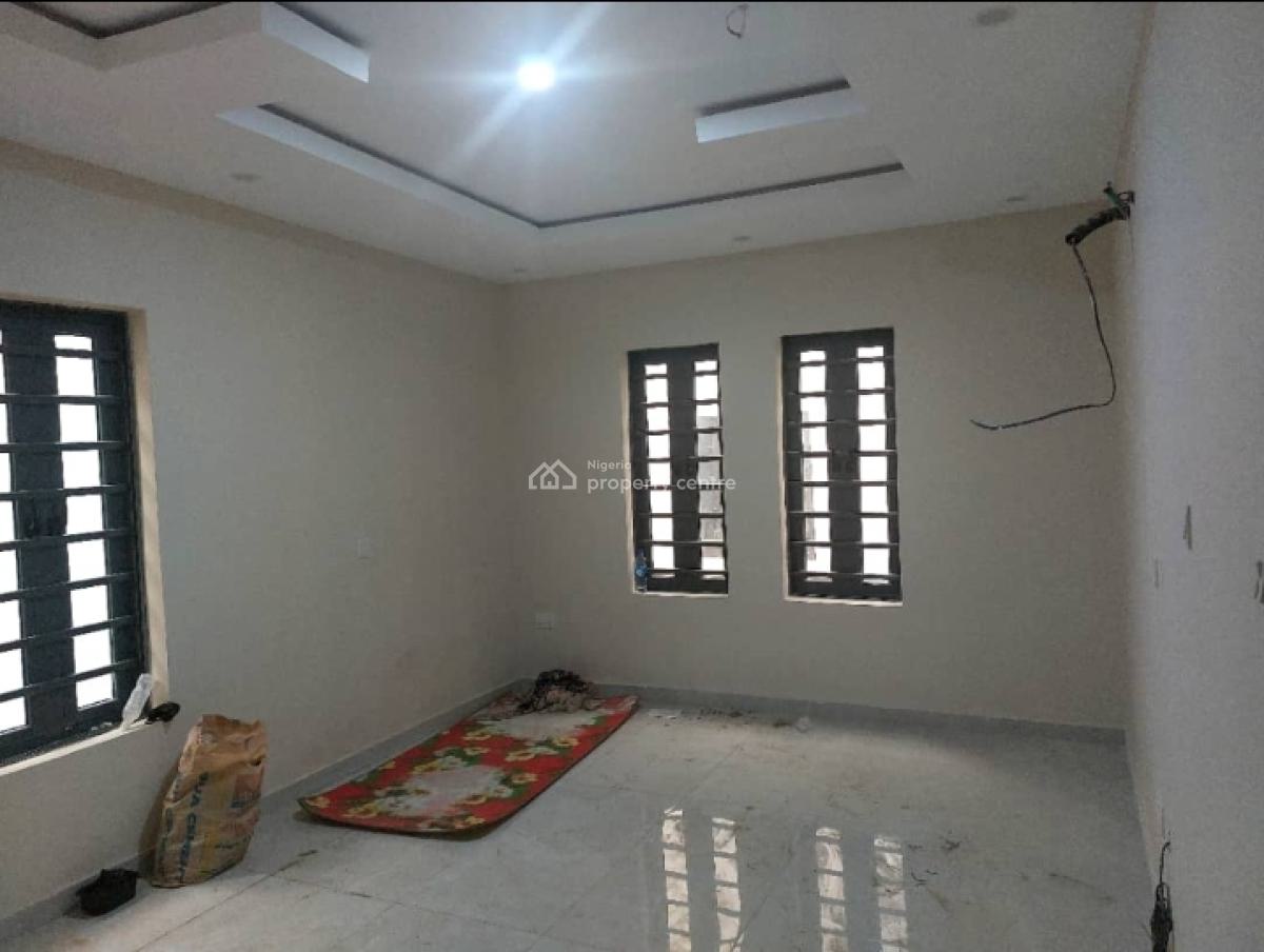 Exquisitely 3 Bedroom Apartment with a Bq, Ikeja, Lagos, Flat / Apartment for Rent