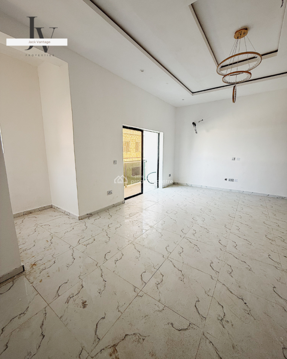 Elegant 3-bedroom Luxury Apartment -- 4th Floor Water-view Home, Lekki Phase 1, Lekki, Lagos, Flat / Apartment for Rent