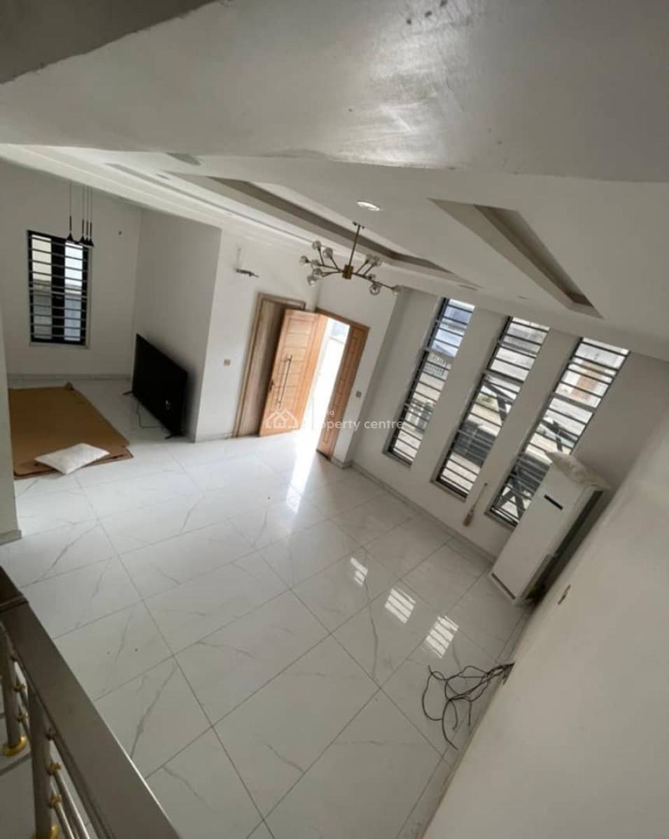 Spacious Self Service 4 Bedroom Semi Detached Duplex with Bq, Chevron, Lekki, Lagos, Semi-detached Duplex for Rent