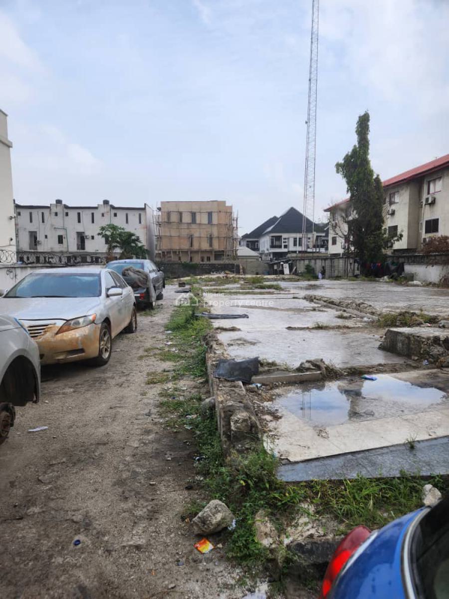 Fenced Table Land, Fronting The Express, Conoil Filling Station, Agungi, Lekki, Lagos, Commercial Land for Sale