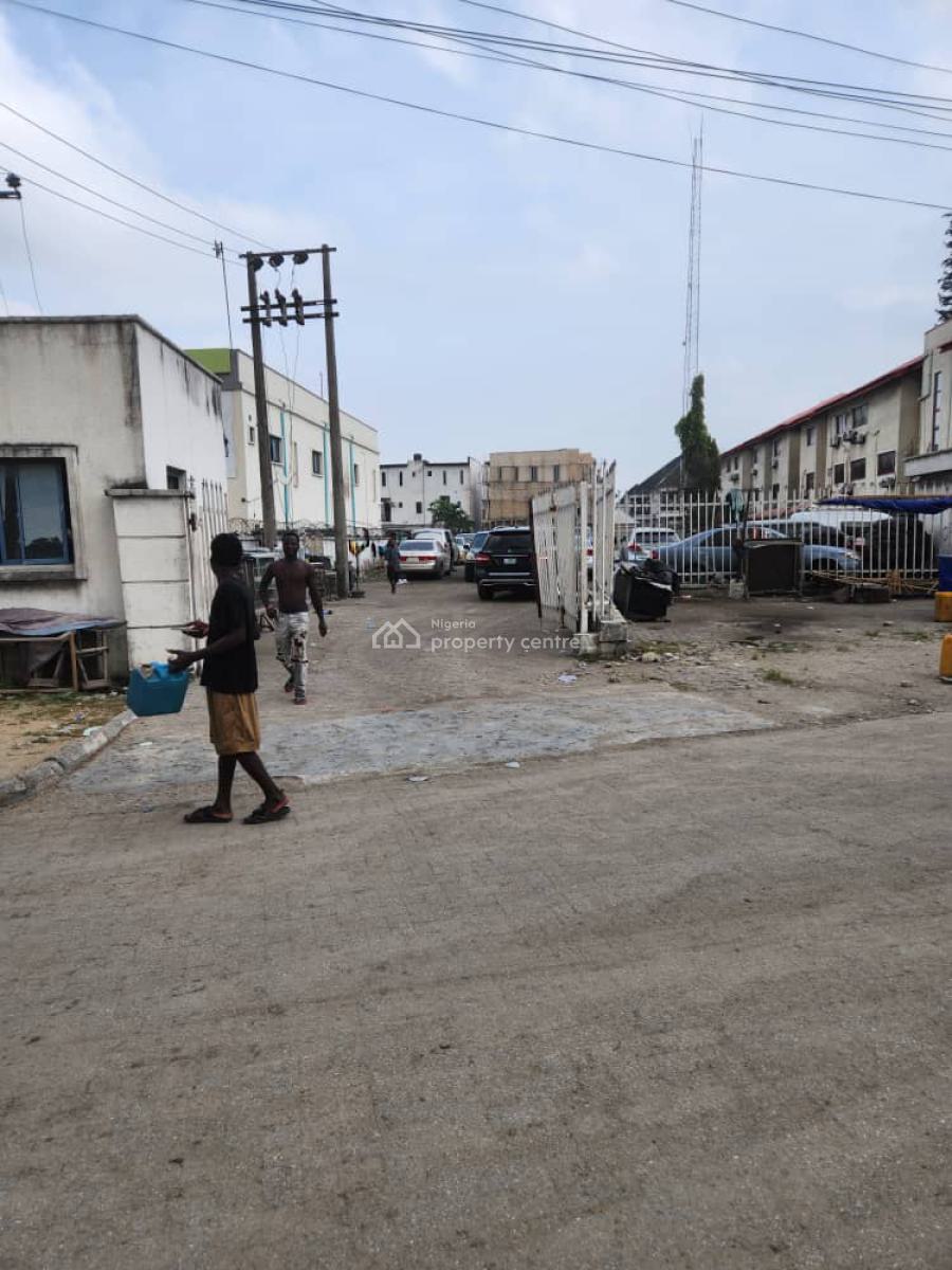 Fenced Table Land, Fronting The Express, Conoil Filling Station, Agungi, Lekki, Lagos, Commercial Land for Sale