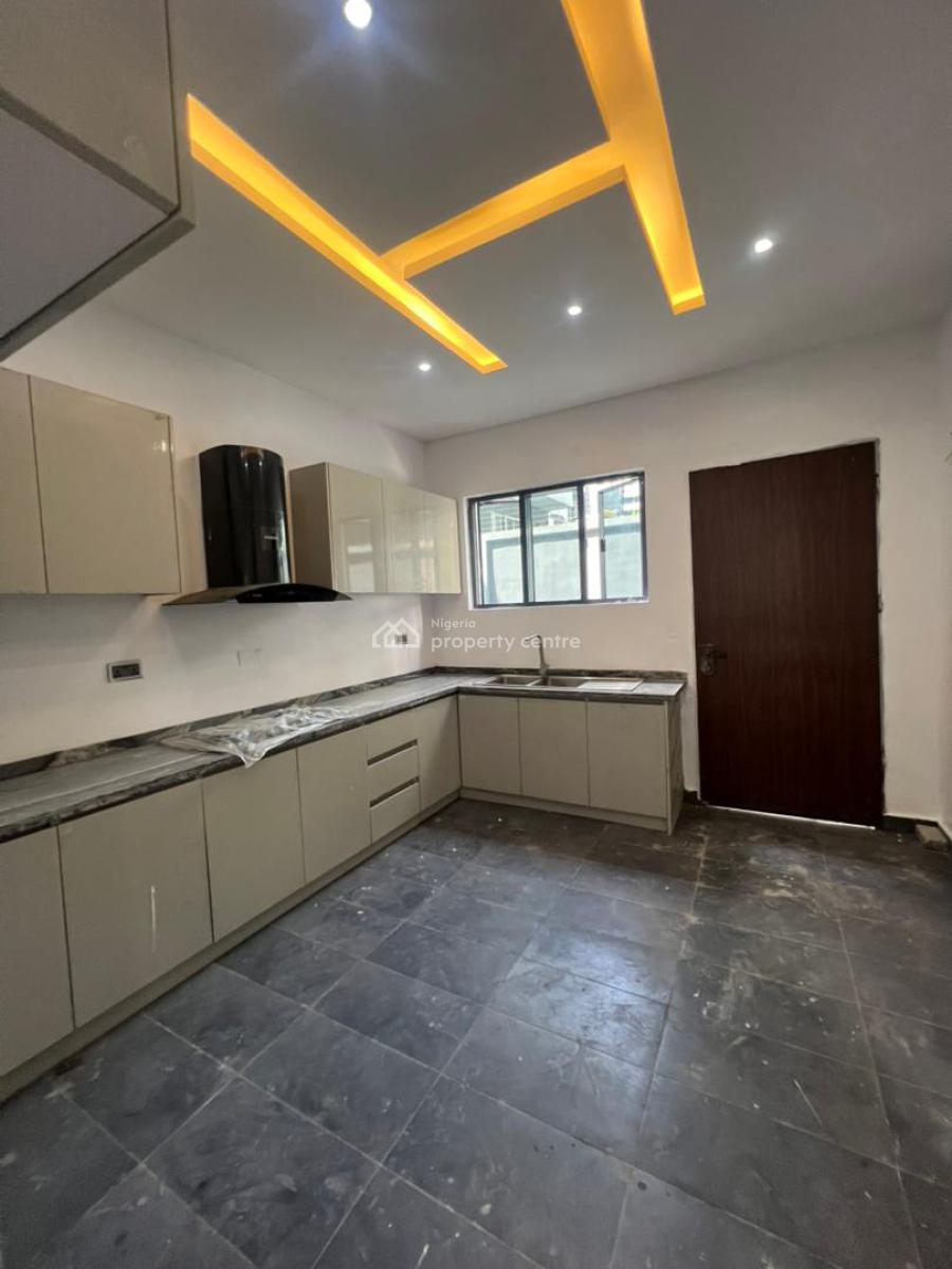 Spacious 5-bedroom Semi-detached Duplex, Gym, and Swimming Pool, Luxury and Spacious 5-bedroom Semi-detached Duplex, Gym, and Pool, Ikate, Lekki, Lagos, Semi-detached Duplex for Sale