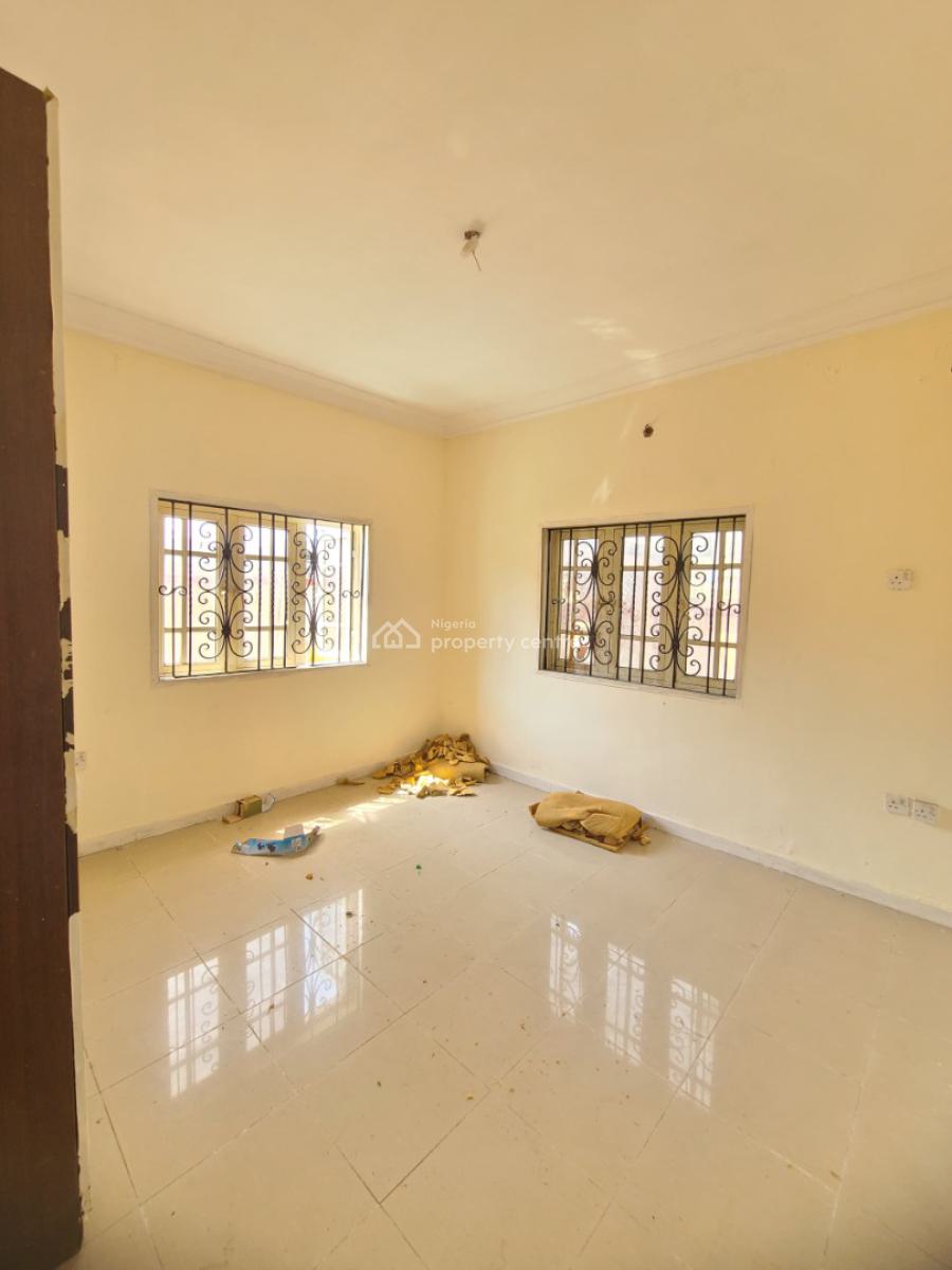Sharp and Standard Self Contain (shared Apartment), Lekki County, Lekki, Lagos, Flat / Apartment for Rent