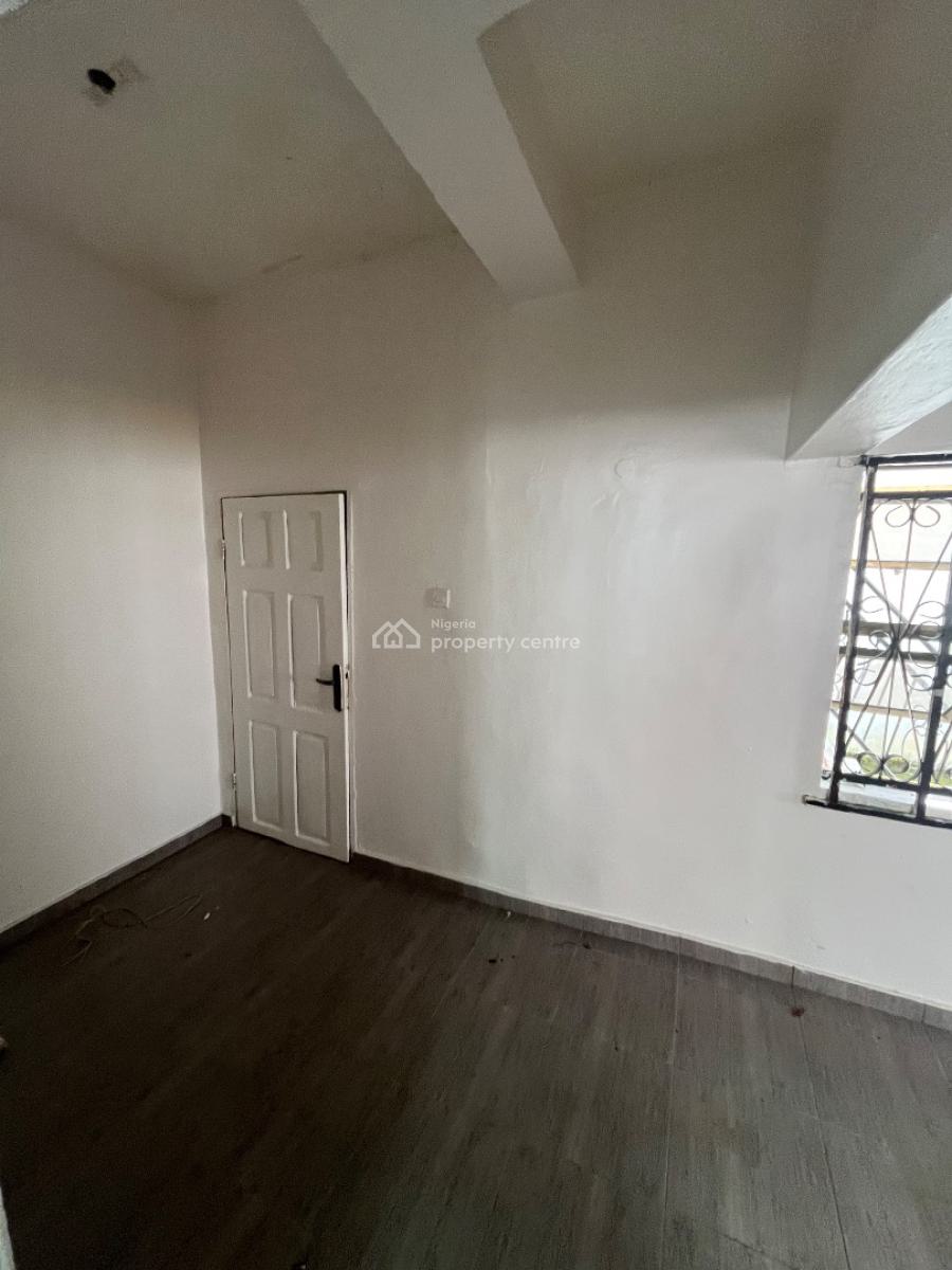 Mini Flat, Lekki Phase 1, Lekki, Lagos, Mini Flat (room and Parlour) for Rent