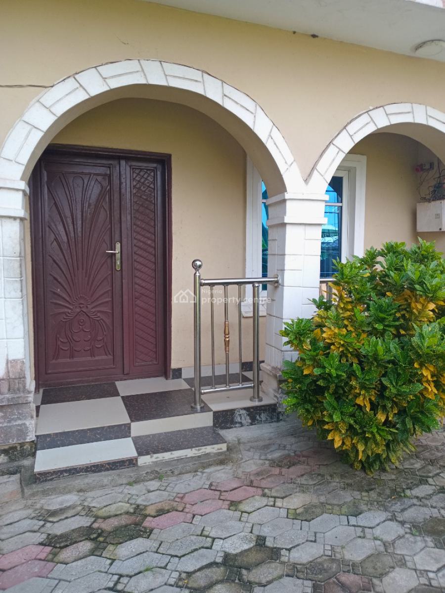Neatly Used Miniflat Downstairs Apartment with P.o.p Ceilings, Awoyaya, Ibeju Lekki, Lagos, Mini Flat (room and Parlour) for Rent