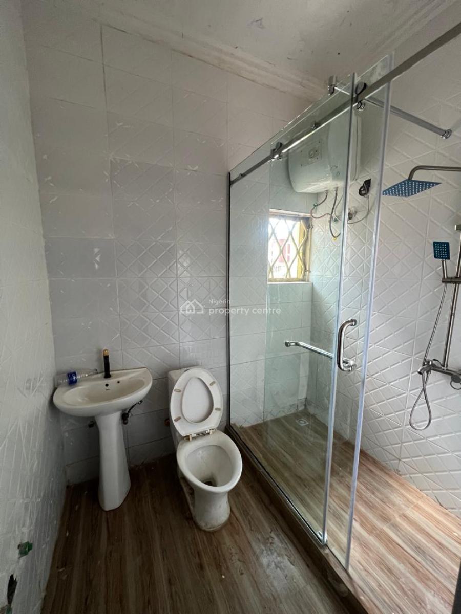 3-bedroom Apartment, Guzape District, Abuja, Flat / Apartment for Rent