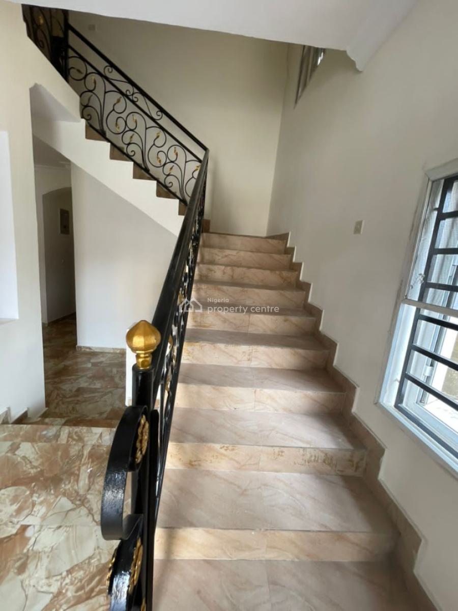 4 Bedroom Semi Detached Duplex in an Estate, Ologolo, Lekki, Lagos, Semi-detached Duplex for Rent