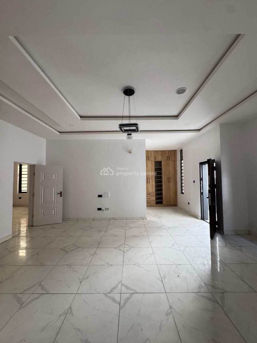 Masssive 4  Bedroom Semi-detached  Duplex with a Bq, Orchid Road, Lekki, Lagos, Detached Duplex for Sale