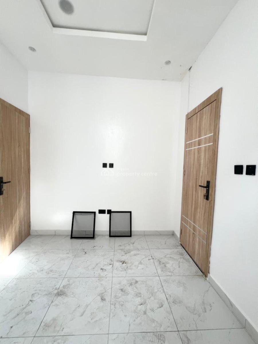 4 Bedroom Terrace Duplex, Chevron, Lekki, Lagos, Terraced Duplex for Sale