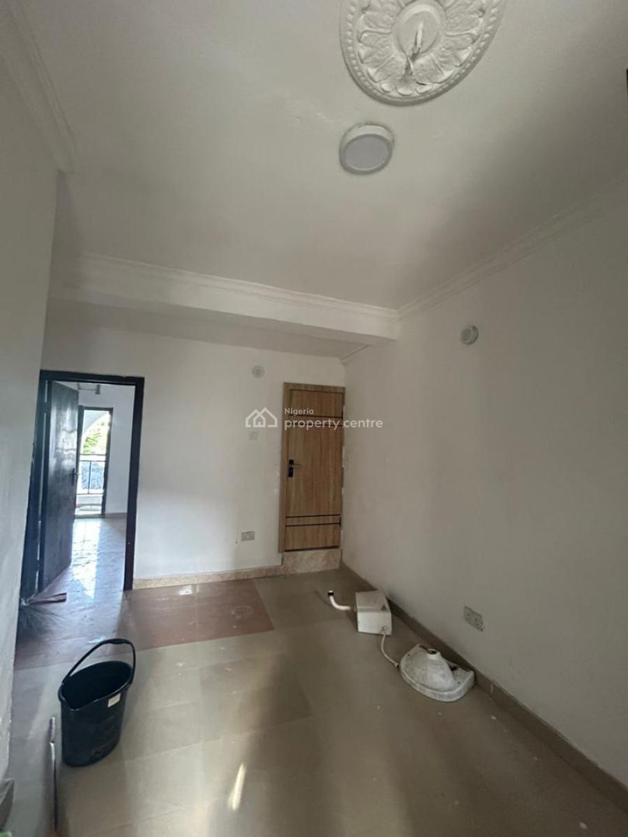 2-bedroom Apartment- Lekki Phase 1, Lekki Phase 1, Lekki, Lagos, Flat / Apartment for Rent