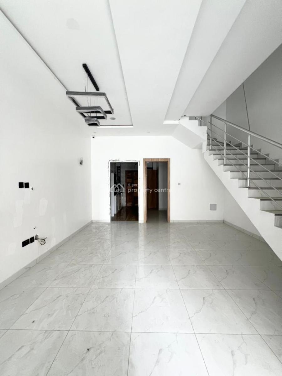 3 Bedroom Terrace Duplex, Chevron, Lekki, Lagos, Terraced Duplex for Sale