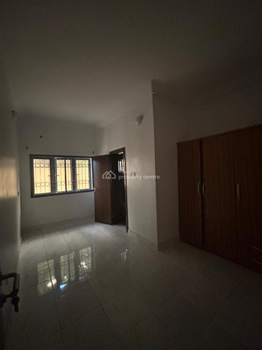 3-bedroom Apartment- Lekki Phase 1, Lekki Phase 1, Lekki, Lagos, Flat / Apartment for Rent