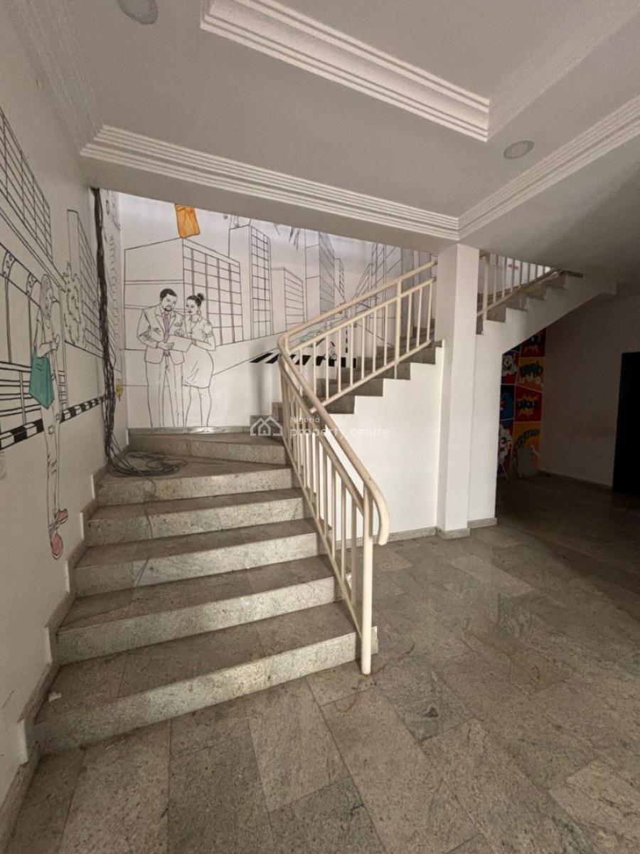 Well-maintained 4-bedroom Duplex with Bq, Lekki Phase 1, Lekki, Lagos, House for Rent