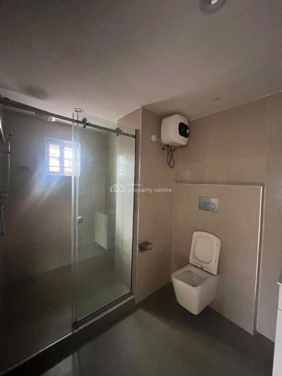 Tastefully Finished 3 Bedroom Apartment with Bq, Lekki Phase 1, Lekki, Lagos, Flat / Apartment for Rent