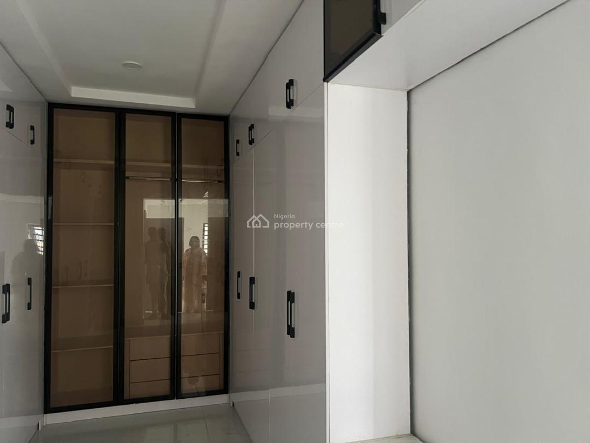 a Modern Luxury 5 Bedroom Duplex, Yemoja Str, Oluyole, Oyo, Detached Duplex for Sale