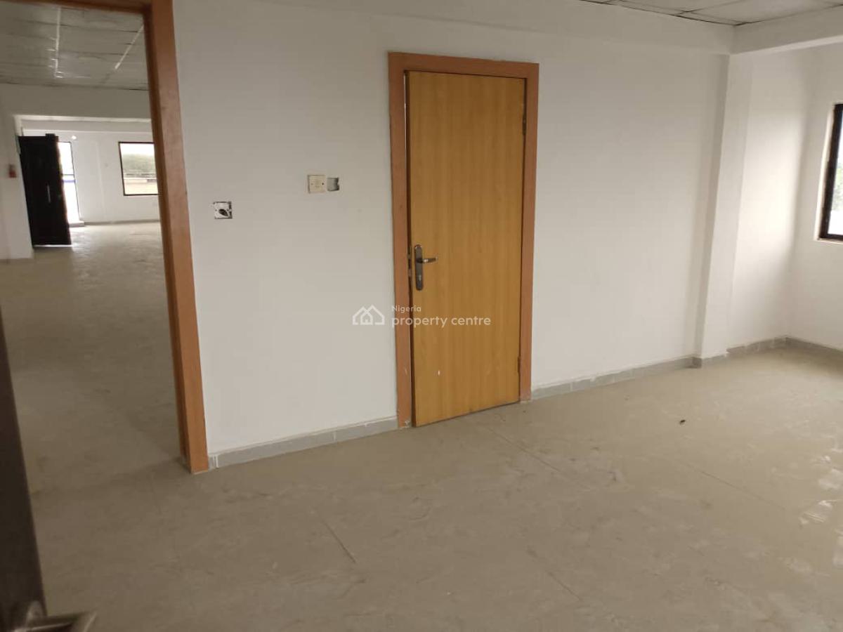 Pent Floor Office Space 210sqm, Alausa, Ikeja, Lagos, Office Space for Rent