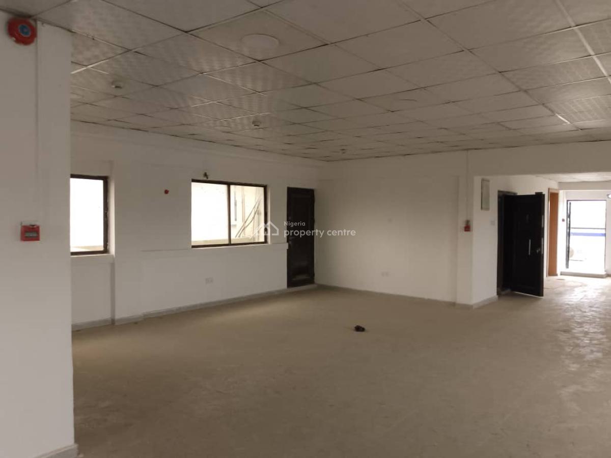 Pent Floor Office Space 210sqm, Alausa, Ikeja, Lagos, Office Space for Rent