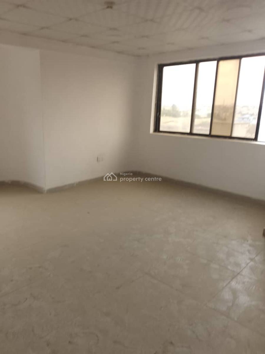 Pent Floor Office Space 210sqm, Alausa, Ikeja, Lagos, Office Space for Rent