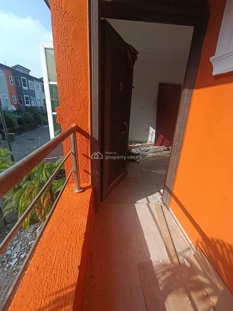 a Luxury Master Self Contained in a 24 Hours Power Supply Estate, Lekki Garden Paradise 3 Estate Chevron Drive, Lekki, Lagos, Flat / Apartment for Rent