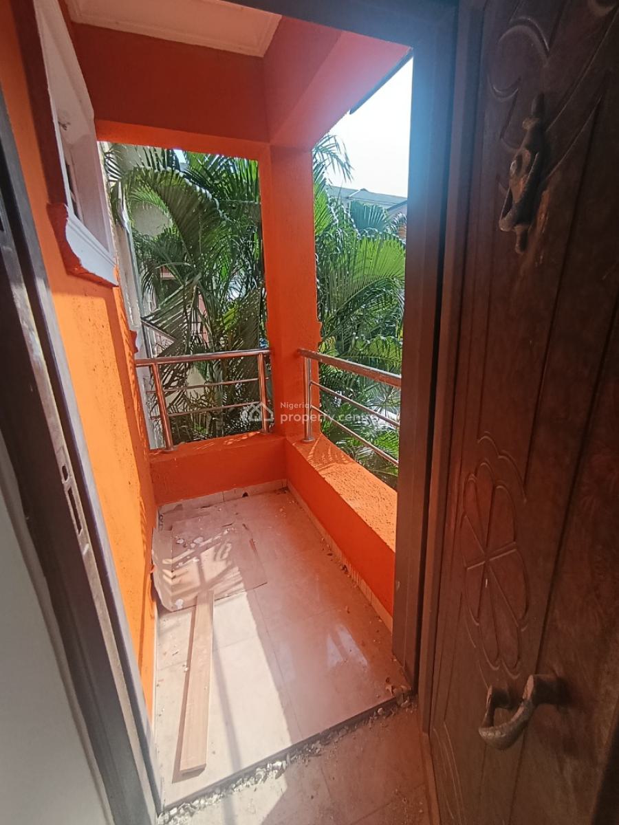 a Luxury Master Self Contained in a 24 Hours Power Supply Estate, Lekki Garden Paradise 3 Estate Chevron Drive, Lekki, Lagos, Flat / Apartment for Rent