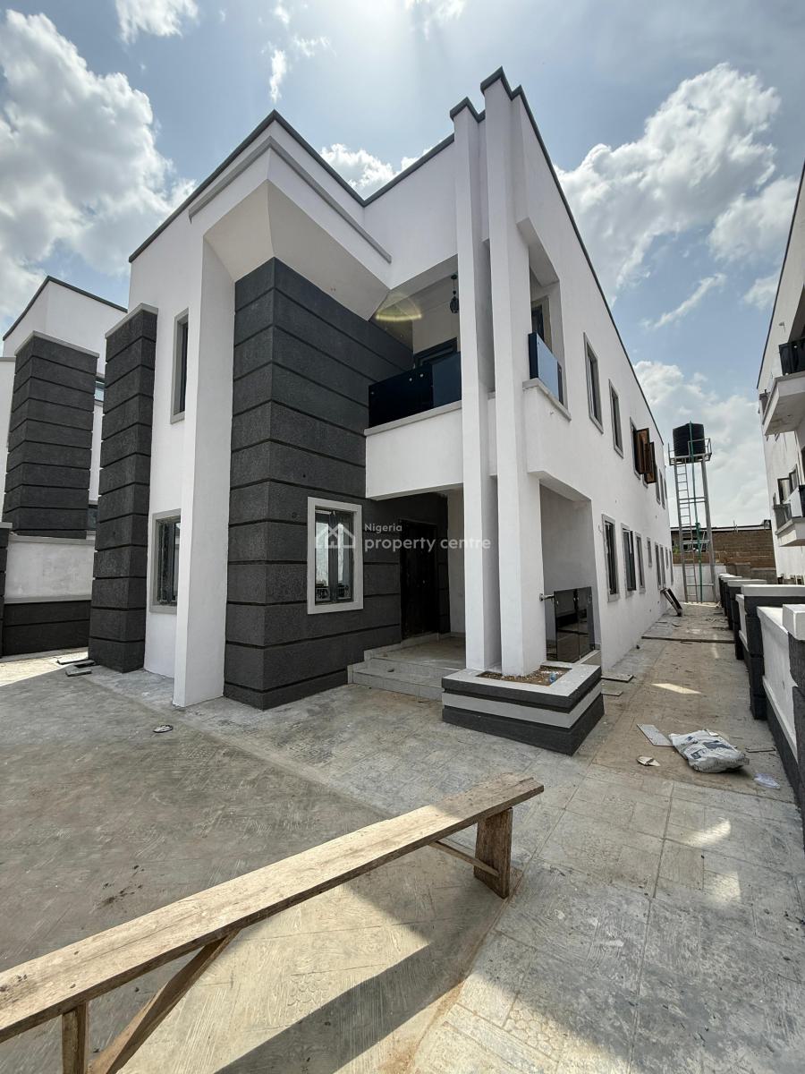 Prestige 5-bedroom Haven, Kolapo Ishola Gra, Akobo, Ibadan, Oyo, Detached Duplex for Sale