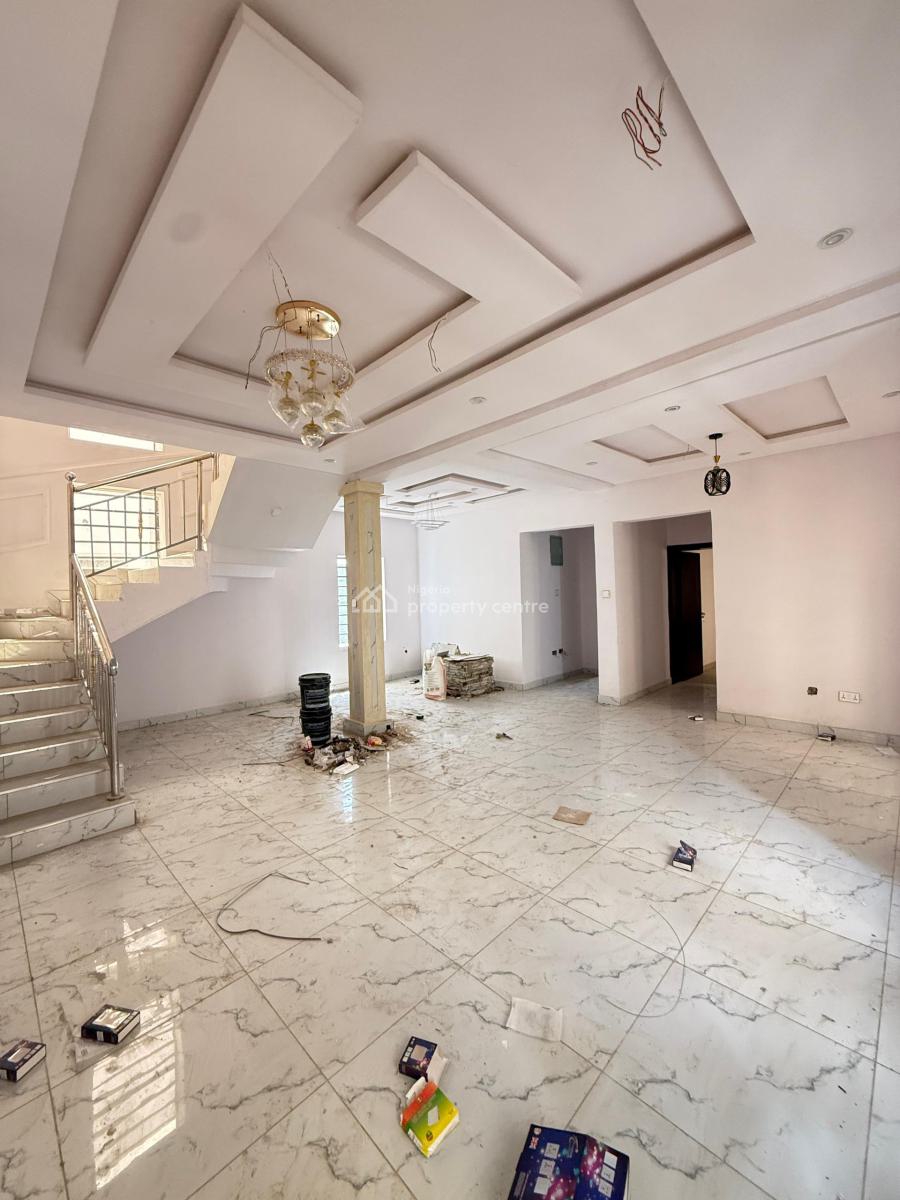 Prestige 5-bedroom Haven, Kolapo Ishola Gra, Akobo, Ibadan, Oyo, Detached Duplex for Sale