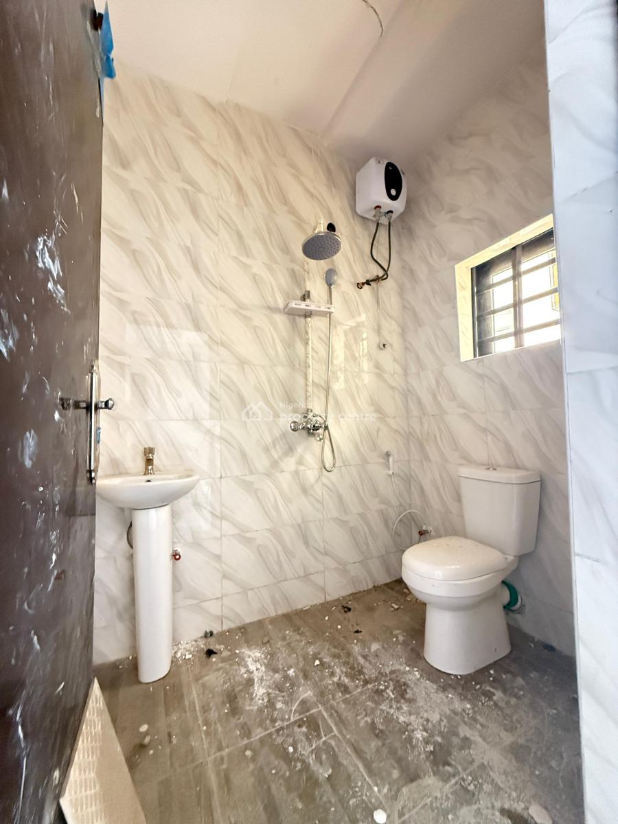 Prestige 5-bedroom Haven, Kolapo Ishola Gra, Akobo, Ibadan, Oyo, Detached Duplex for Sale