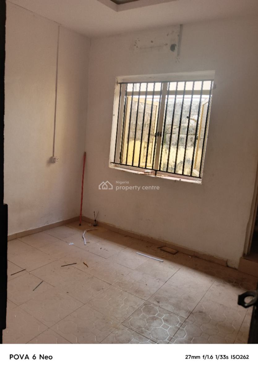 Room Self Contained, Off Ojuelegba Road, Surulere, Lagos, Self Contain (single Rooms) for Rent