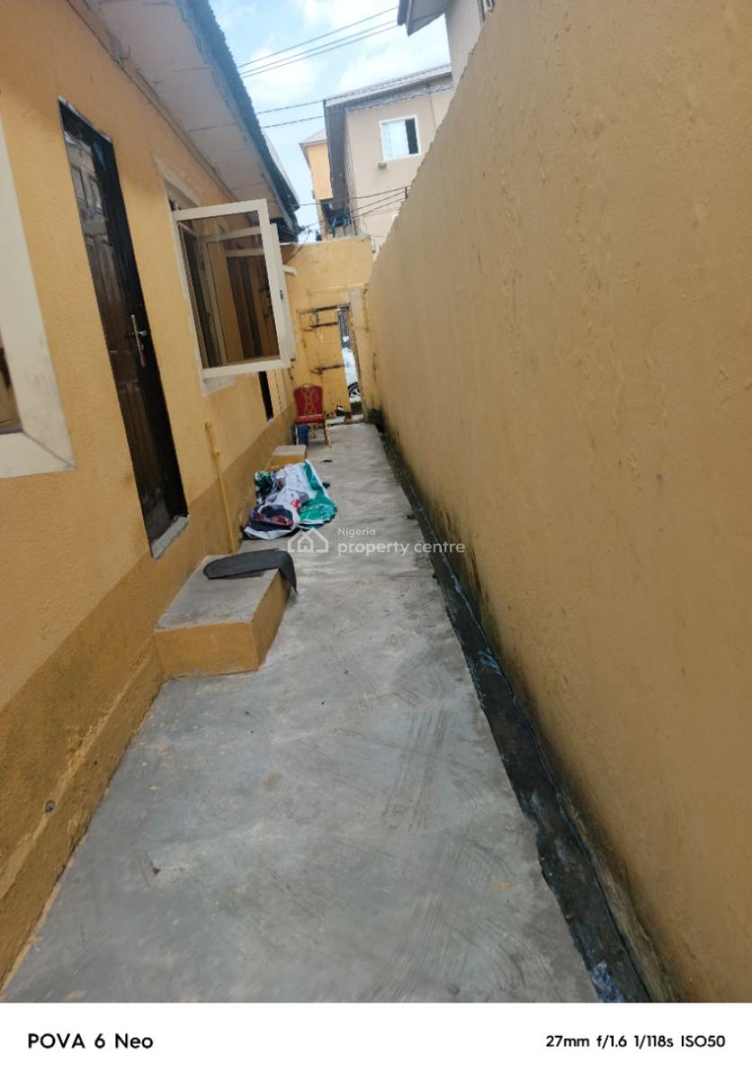 Room Self Contained, Off Ojuelegba Road, Surulere, Lagos, Self Contain (single Rooms) for Rent