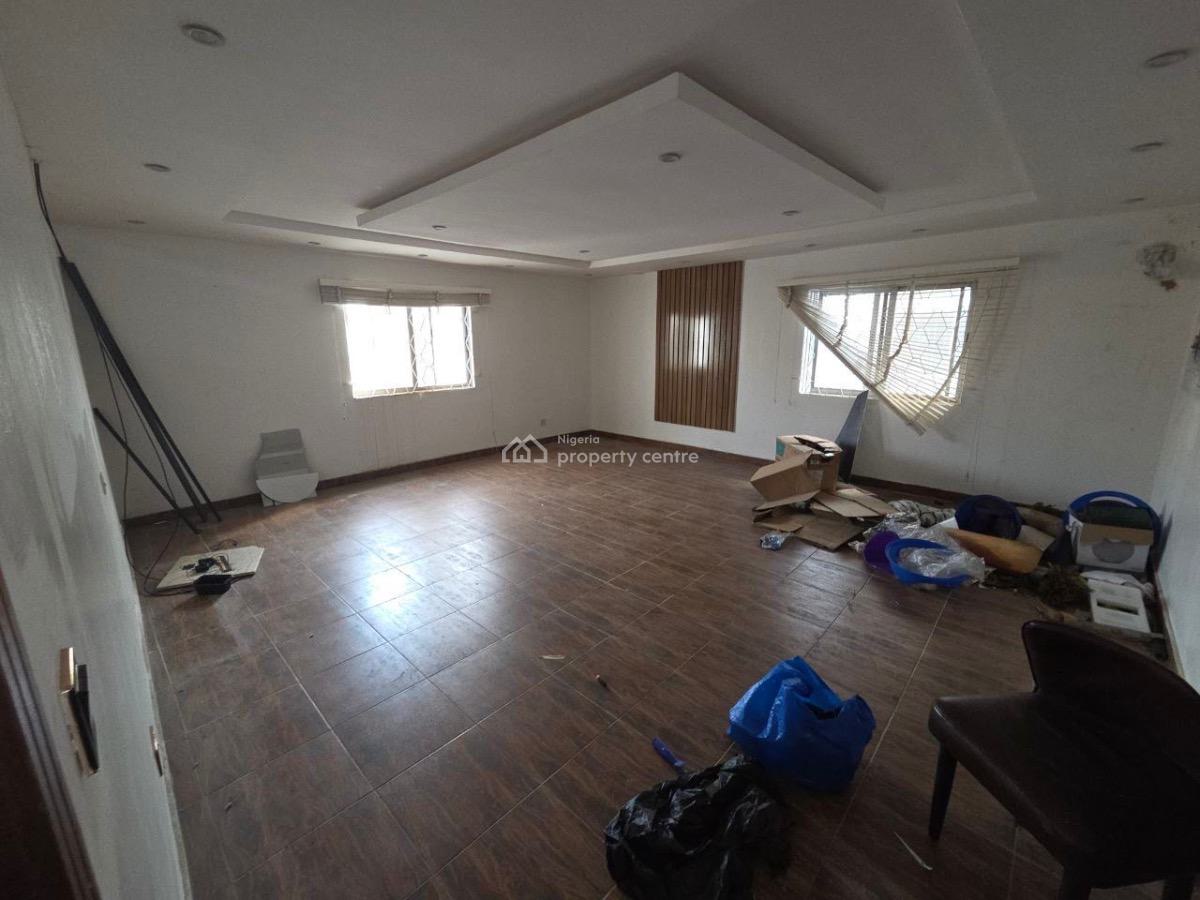 Spacious 5 Bedroom, Lekki Phase 1, Lekki, Lagos, Semi-detached Duplex for Rent