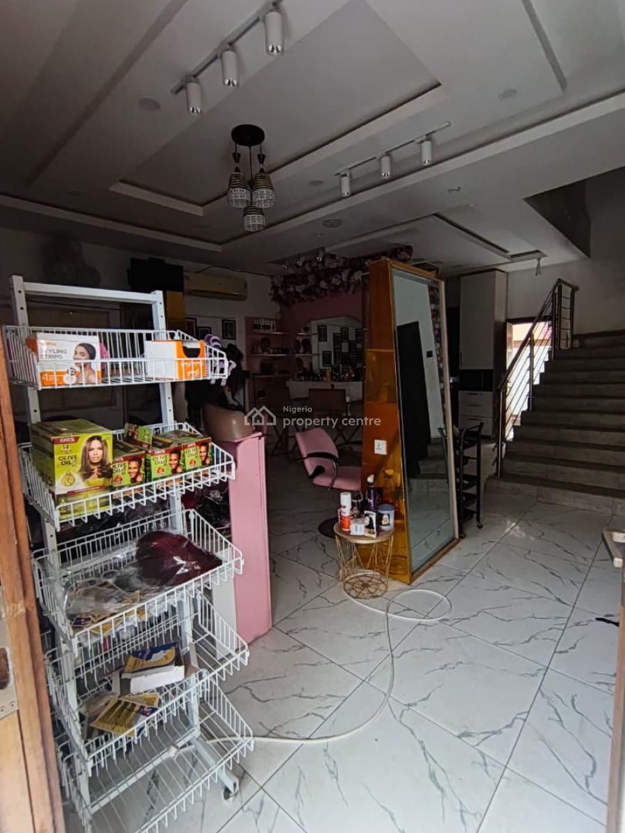 Lovely 4 Bedroom Terraced Duplex in a Secure Estate, Agungi, Lekki, Lagos, Terraced Duplex for Sale