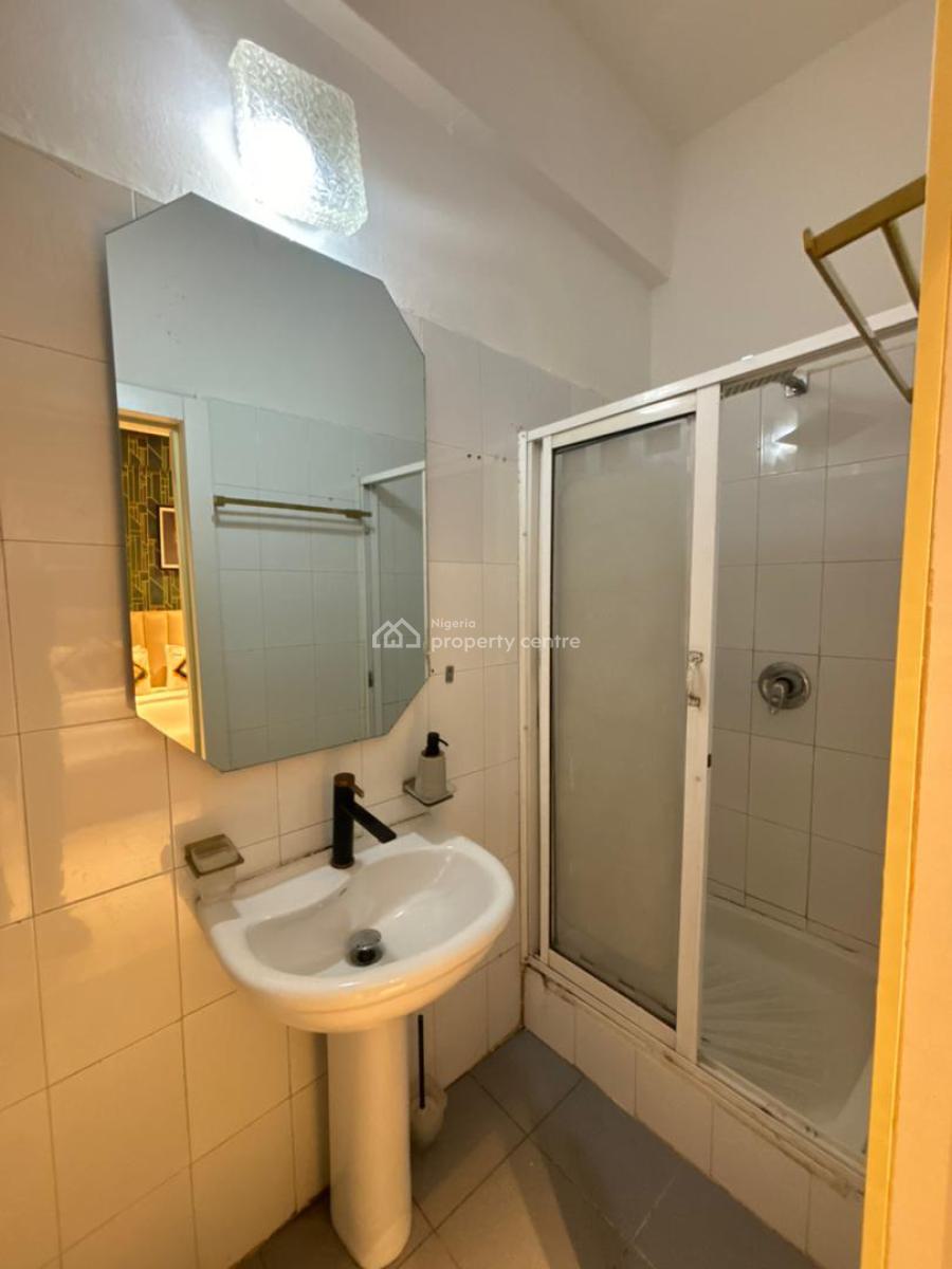 Exquisite 3 Bedroom Apartment with Top Notch Amenities., Old Ikoyi, Ikoyi, Lagos, Flat / Apartment Short Let