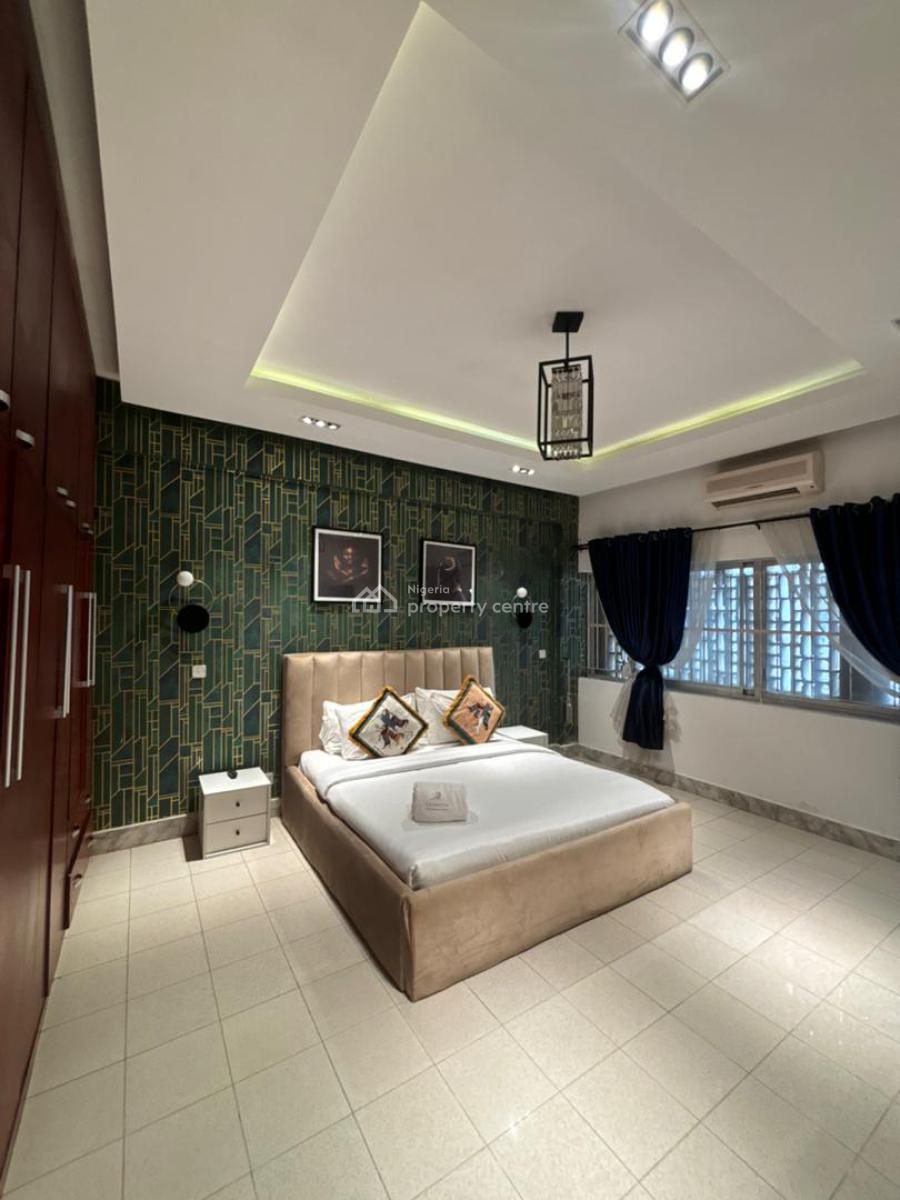 Exquisite 3 Bedroom Apartment with Top Notch Amenities., Old Ikoyi, Ikoyi, Lagos, Flat / Apartment Short Let