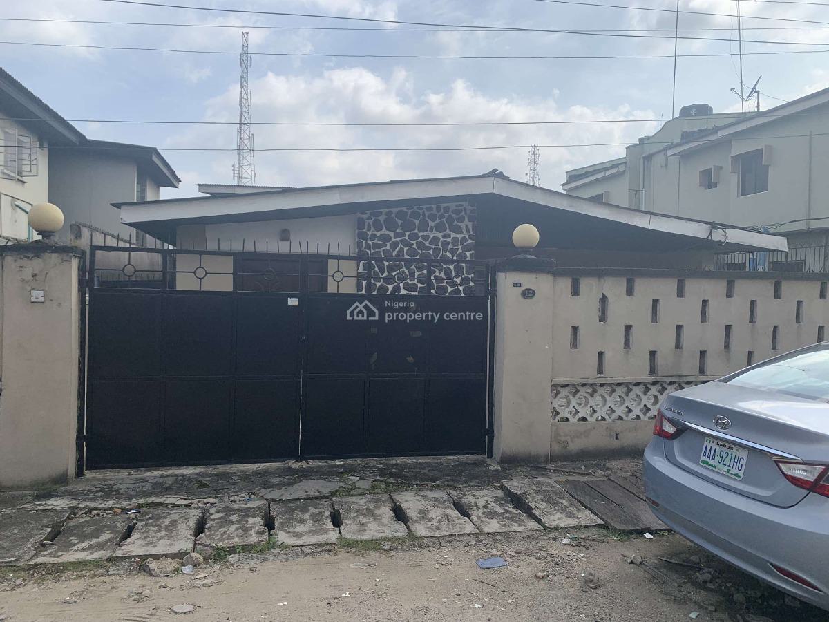 10 Bedroom Detached Bungalow, Off Sura Mogaji, Ilupeju, Lagos, Detached Bungalow for Sale