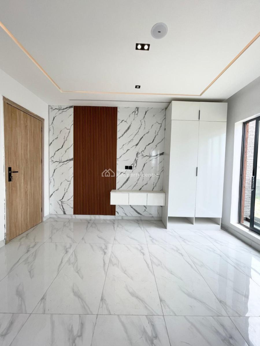 2 Bedroom Apartment, Ikate, Ikate, Lekki, Lagos, Flat / Apartment for Sale