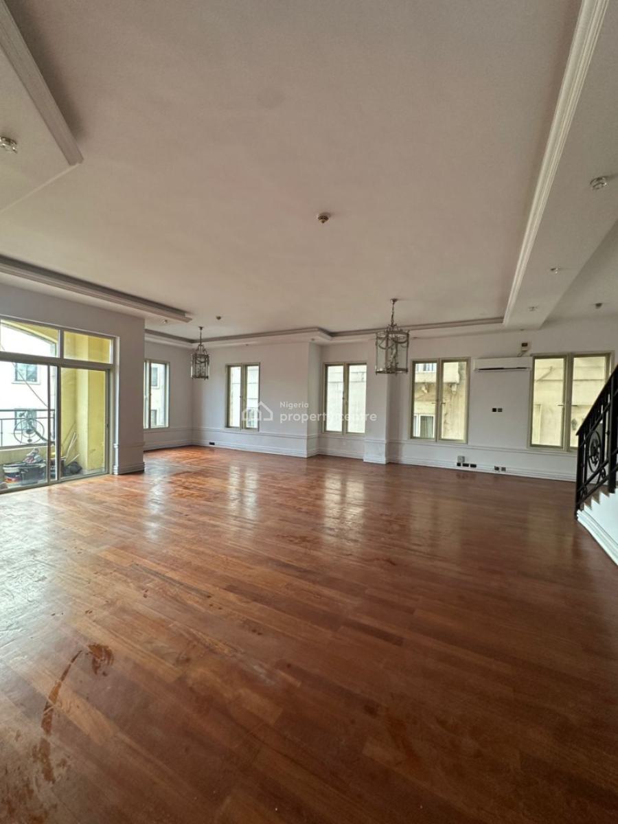 Very Spacious, Well-maintained 3-bedroom Maisonette with Bq, Ikoyi, Lagos, Flat / Apartment for Rent