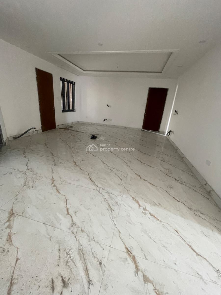 3 Bedroom 8 Unit, Gated Estate, Lekki Phase 1, Lekki, Lagos, Flat / Apartment for Rent