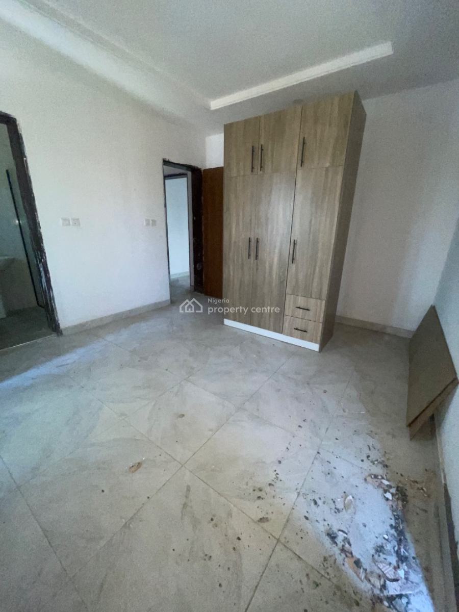 3 Bedroom 8 Unit, Gated Estate, Lekki Phase 1, Lekki, Lagos, Flat / Apartment for Rent
