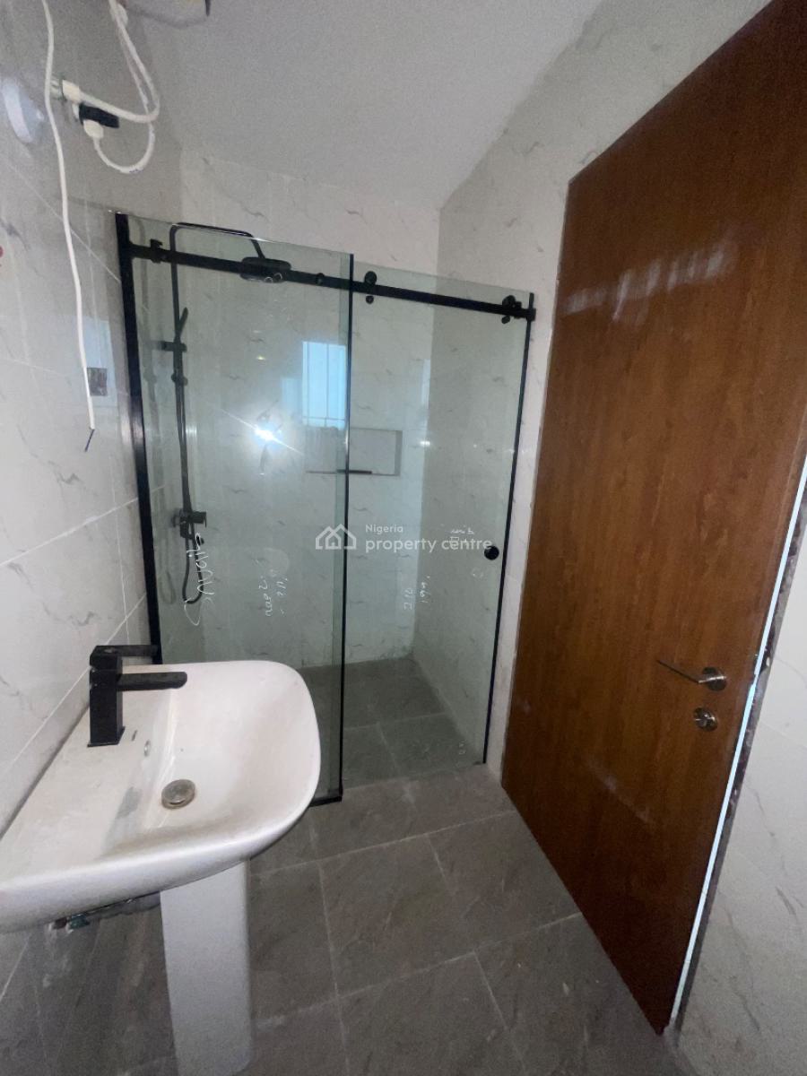 3 Bedroom 8 Unit, Gated Estate, Lekki Phase 1, Lekki, Lagos, Flat / Apartment for Rent