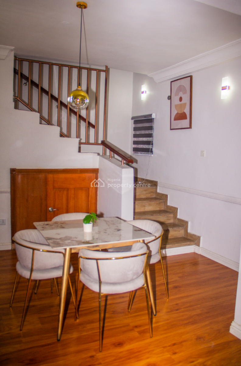 Well-furnished 4 Bedrooms Terraced Duplex, Off Muiz Banire Street, Ikeja Gra, Ikeja, Lagos, House Short Let