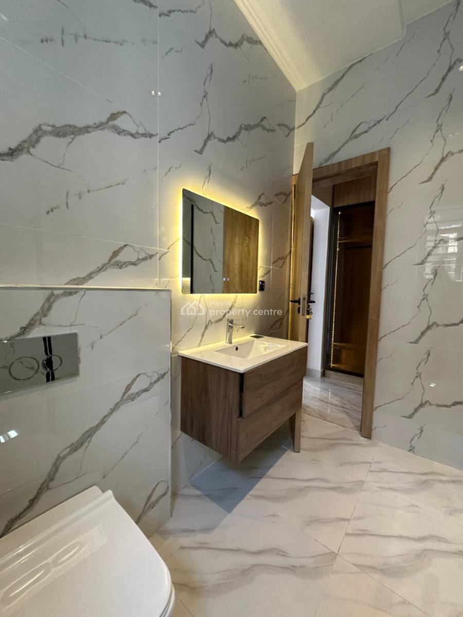 4-bedroom Penthouse, Lekki Phase 1, Lekki, Lagos, Terraced Duplex for Sale