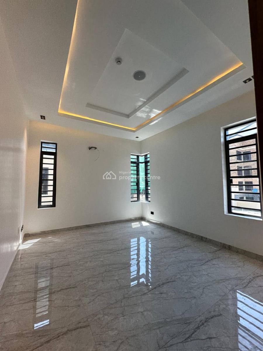 4-bedroom Penthouse, Lekki Phase 1, Lekki, Lagos, Terraced Duplex for Sale