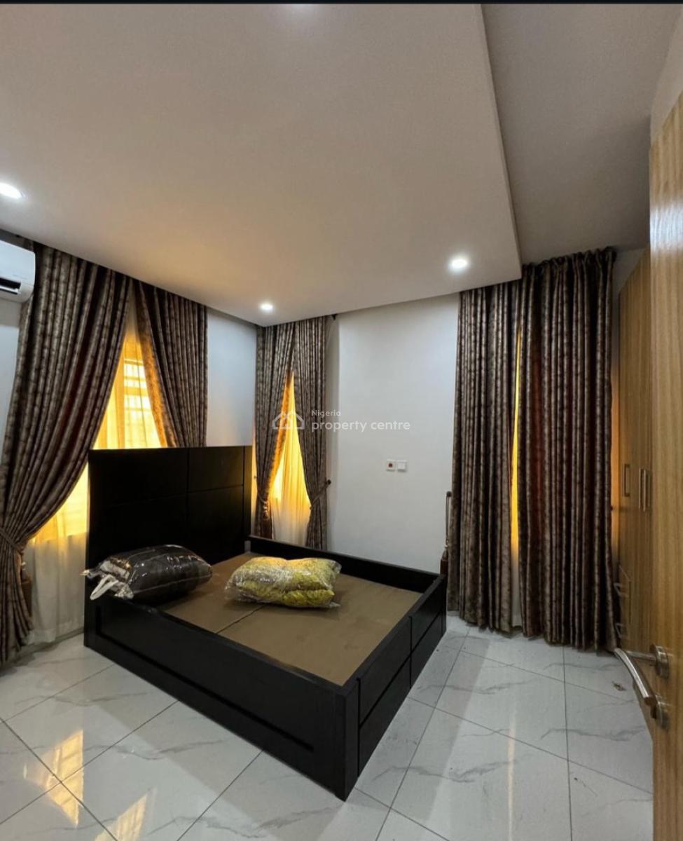 Luxurious 3 Bedroom   Apartment, Gbagada, Lagos, Flat / Apartment for Sale