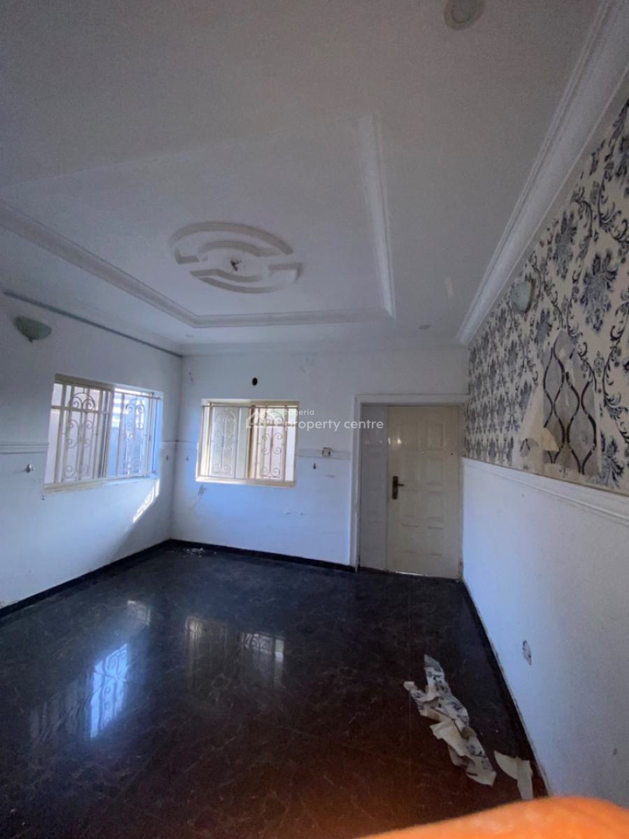 Clean Mini Flat Available, Around Blenco, Sangotedo, Ajah, Lagos, Mini Flat (room and Parlour) for Rent