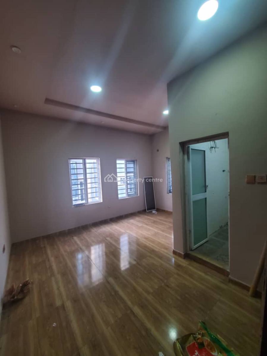 Standard Mini Flat, Ologolo, Lekki, Lagos, Mini Flat (room and Parlour) for Rent