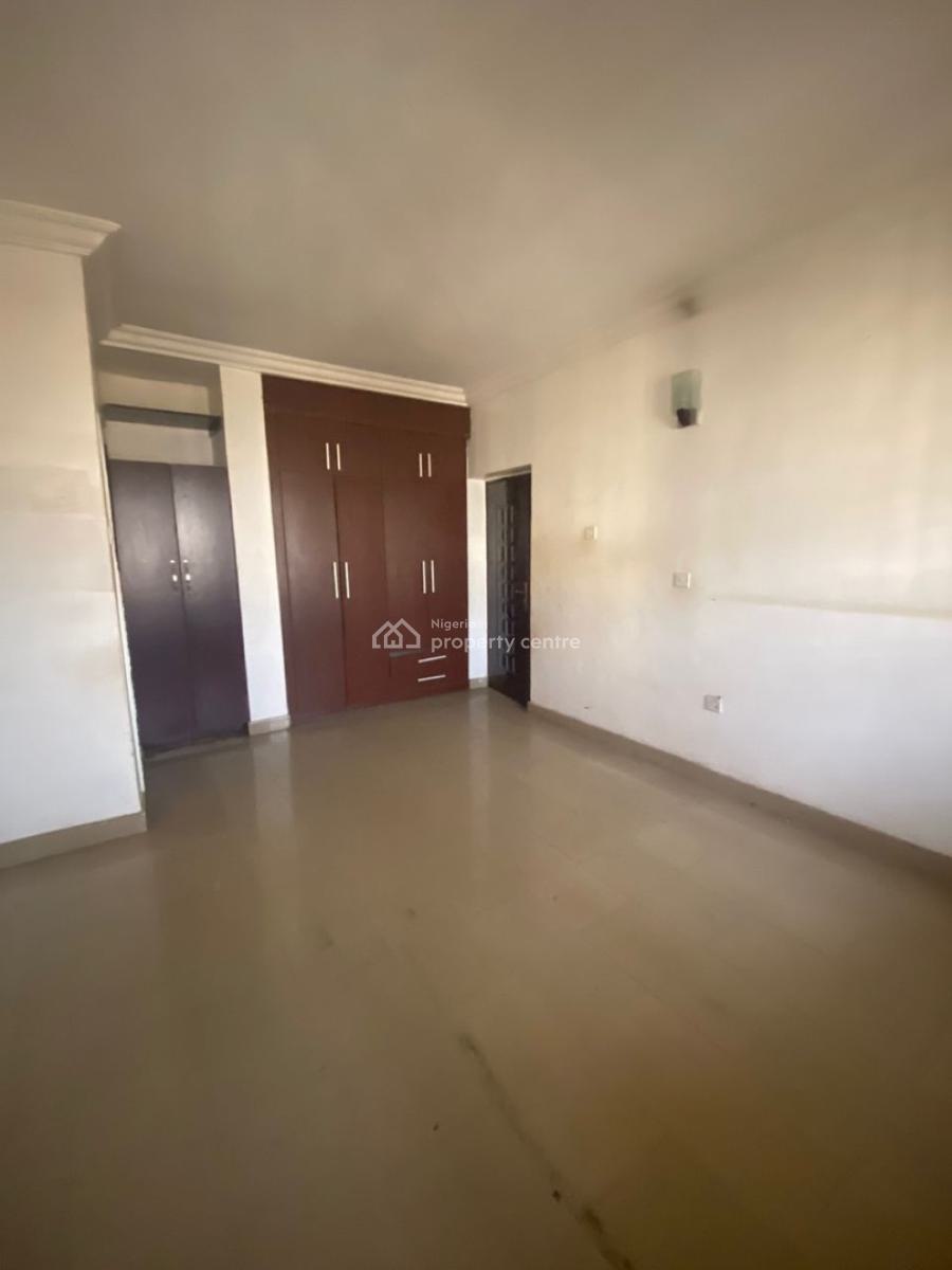 Standard 3 Bedrooms Apartment, Off 1st Avenue, Gwarinpa, Abuja, Flat / Apartment for Rent