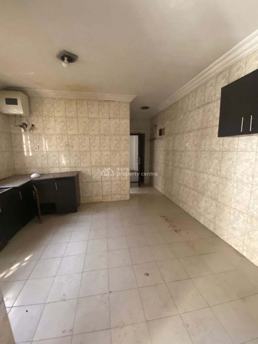 Standard 3 Bedrooms Apartment, Off 1st Avenue, Gwarinpa, Abuja, Flat / Apartment for Rent