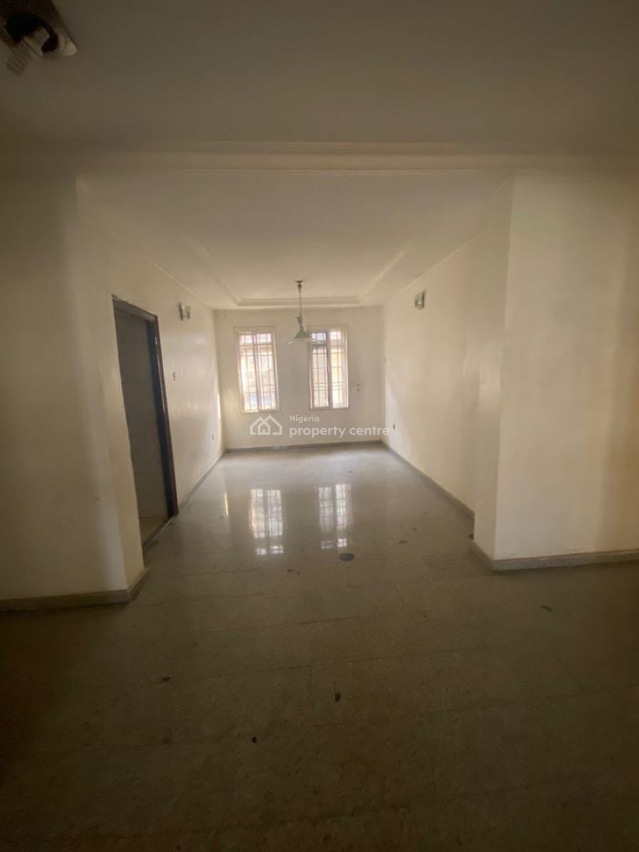 Standard 3 Bedrooms Apartment, Off 1st Avenue, Gwarinpa, Abuja, Flat / Apartment for Rent